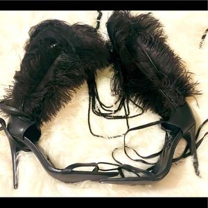 Feathered black & tie-up sexy stilettos size 225 / 6 USA